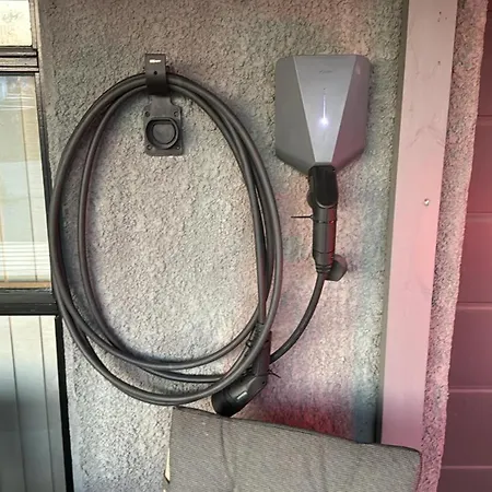 Very Centrally Located Apartment With Free Parking Tromso Exterior photo